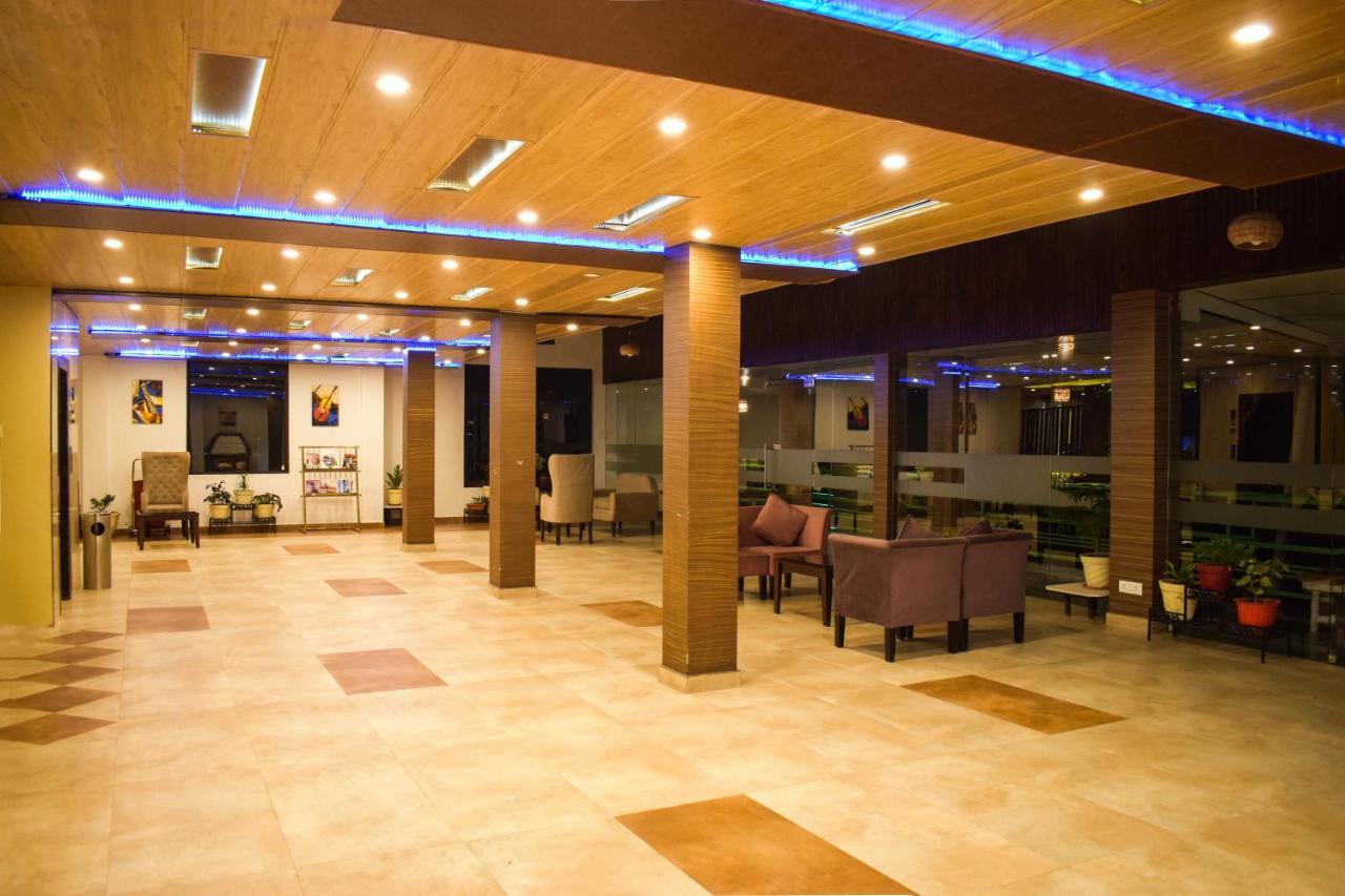 Aachman Nature Valley Resort, Mashobra Shimla Buitenkant foto